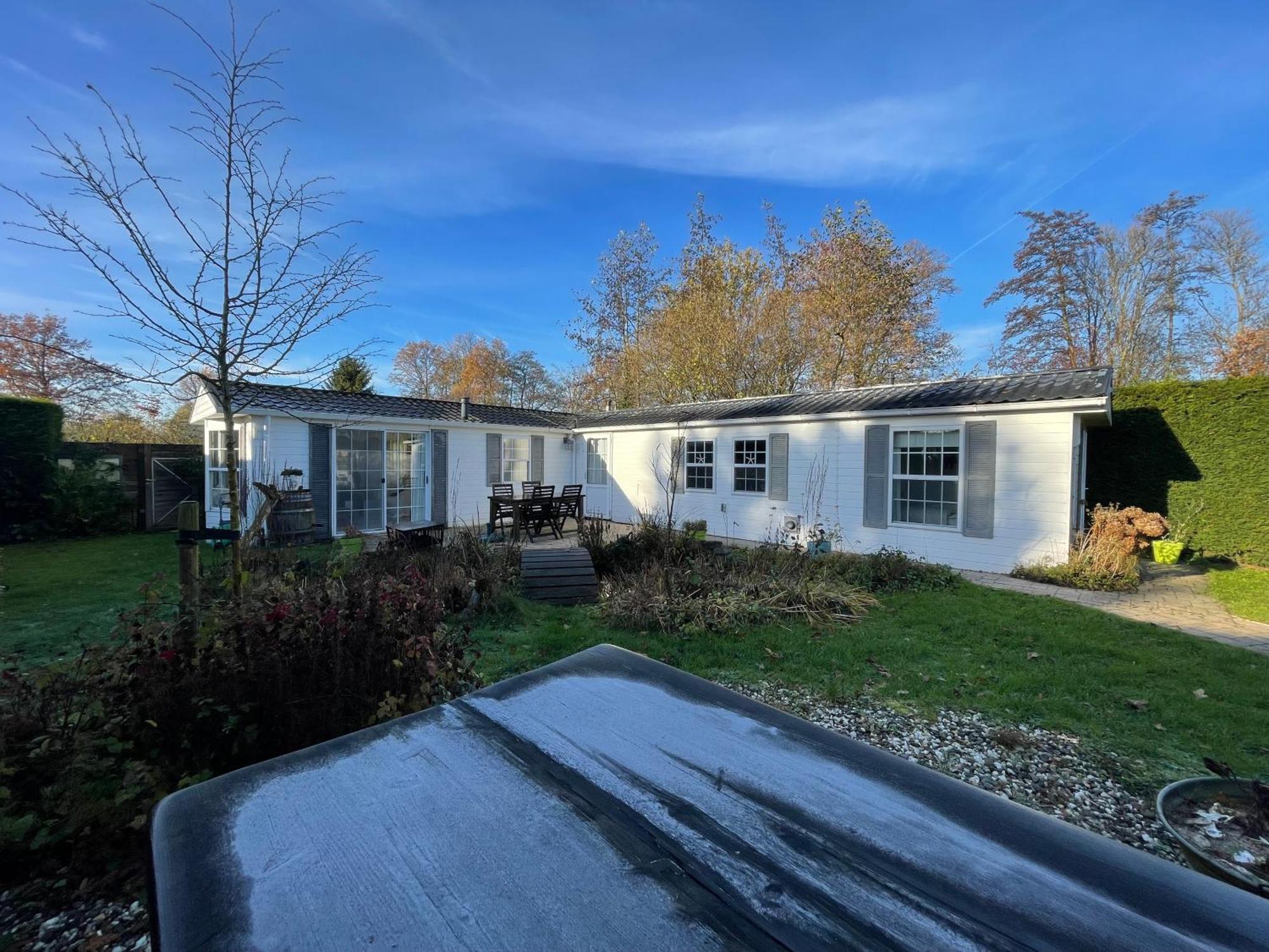 Your Private Zeeland Getaway - Cosy With Large Garden Vakantiehuis *
