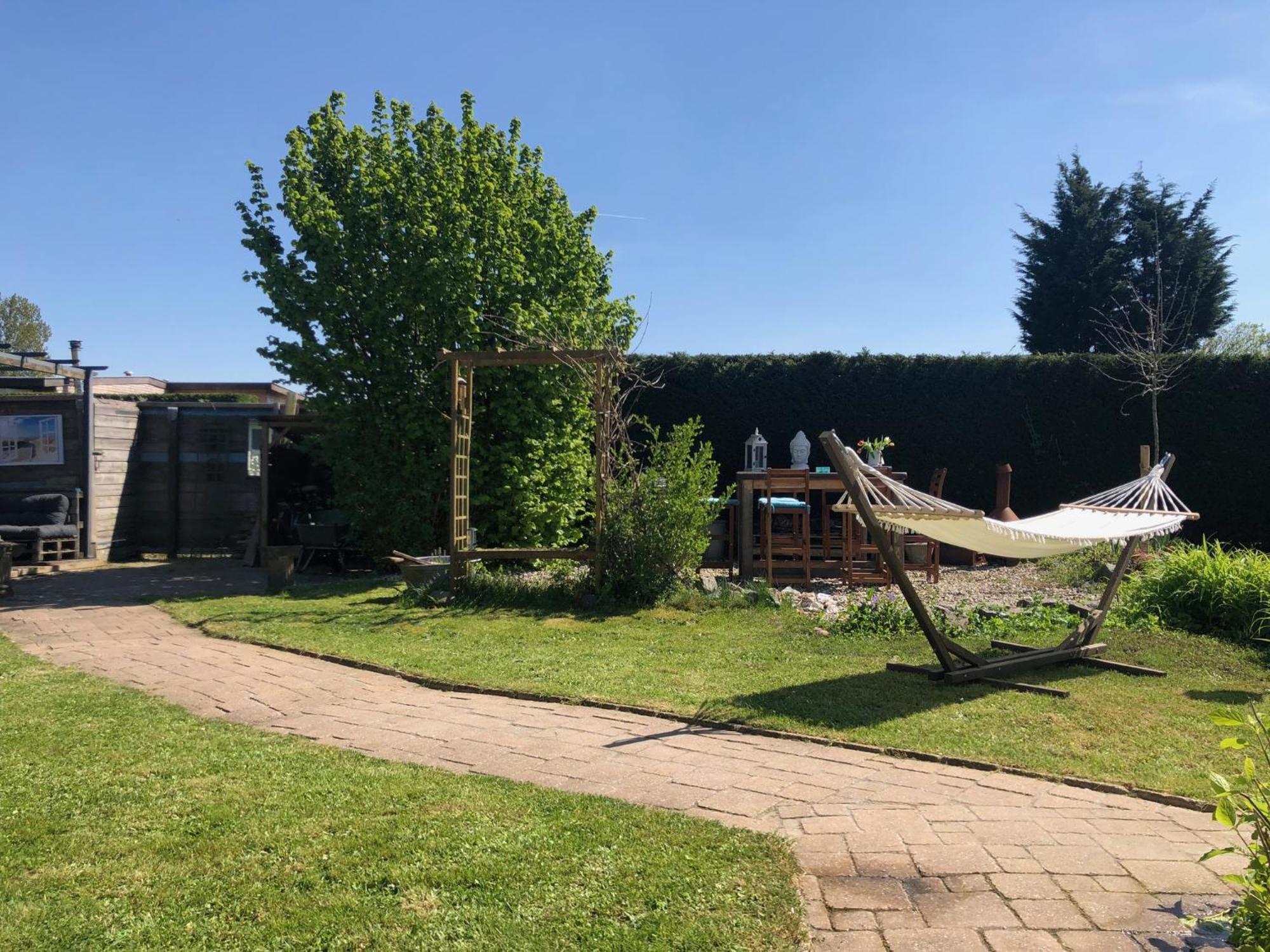 Your Private Zeeland Getaway - Cosy With Large Garden Vakantiehuis *